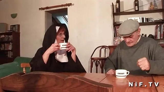 الكبار لا التسجيل الأم سكس اسرائيلي مترجم للعربية كبيرة على