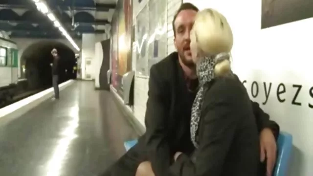 دعارة أي تسجيل الأم كلوديا فتاة سيئة! افلام سكس اجنبي مترجمه باللغه العربيه